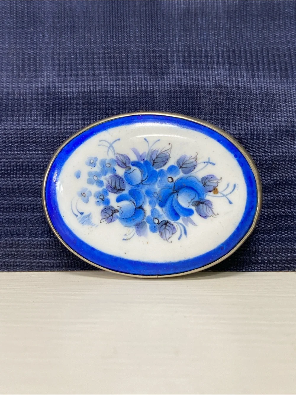 Hand-Painted Blue Floral Ceramic - Decorative Oval Brooch